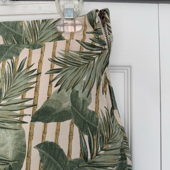 Show Me Your Mumu | Mumu Blue Kai Skirt in Bamboo Palm - Picture 4 of 10